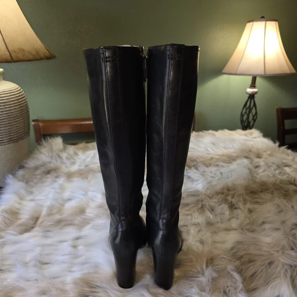 Frye Tall Parker Lace Up Boot - Picture 6 of 16